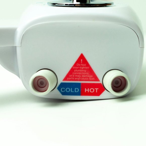 NEW!! Hot / Cold Non-Electric Bidet toilet seat - Picture 2 of 5